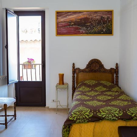 B&B La Casa Gialla Taormina Buitenkant foto