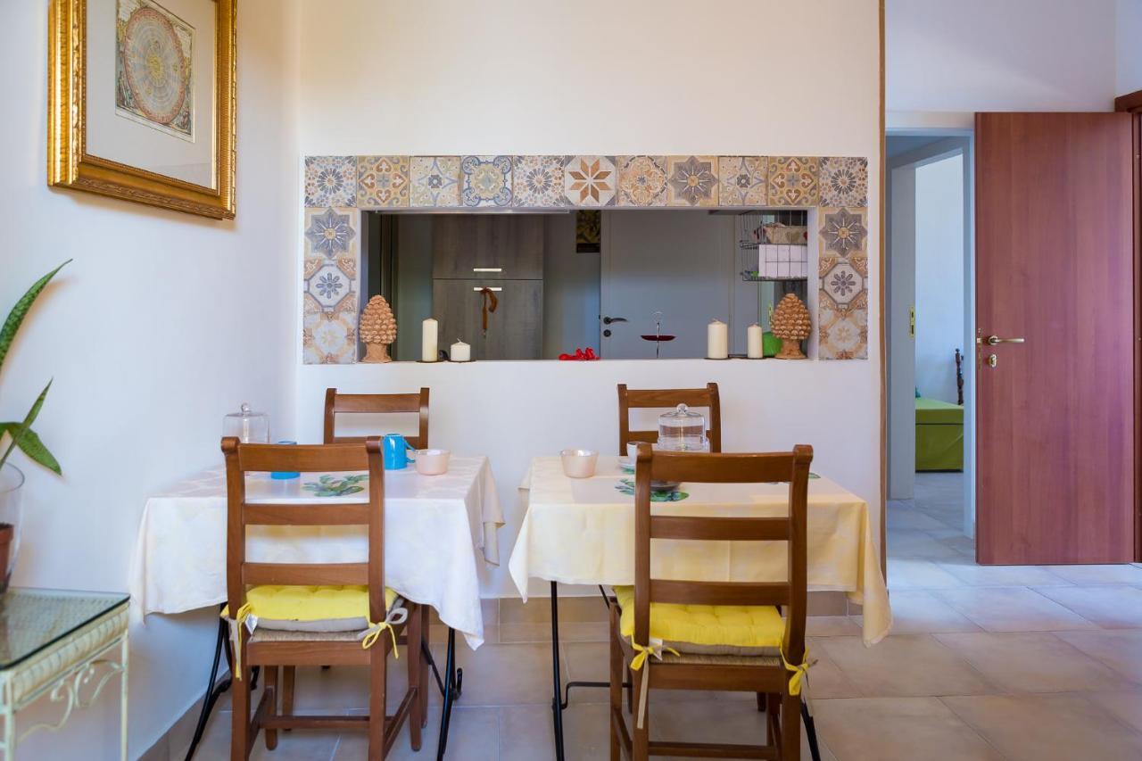 B&B La Casa Gialla Taormina Buitenkant foto